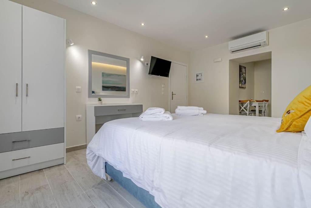 Agisilaos Apartments Corfu  Esterno foto